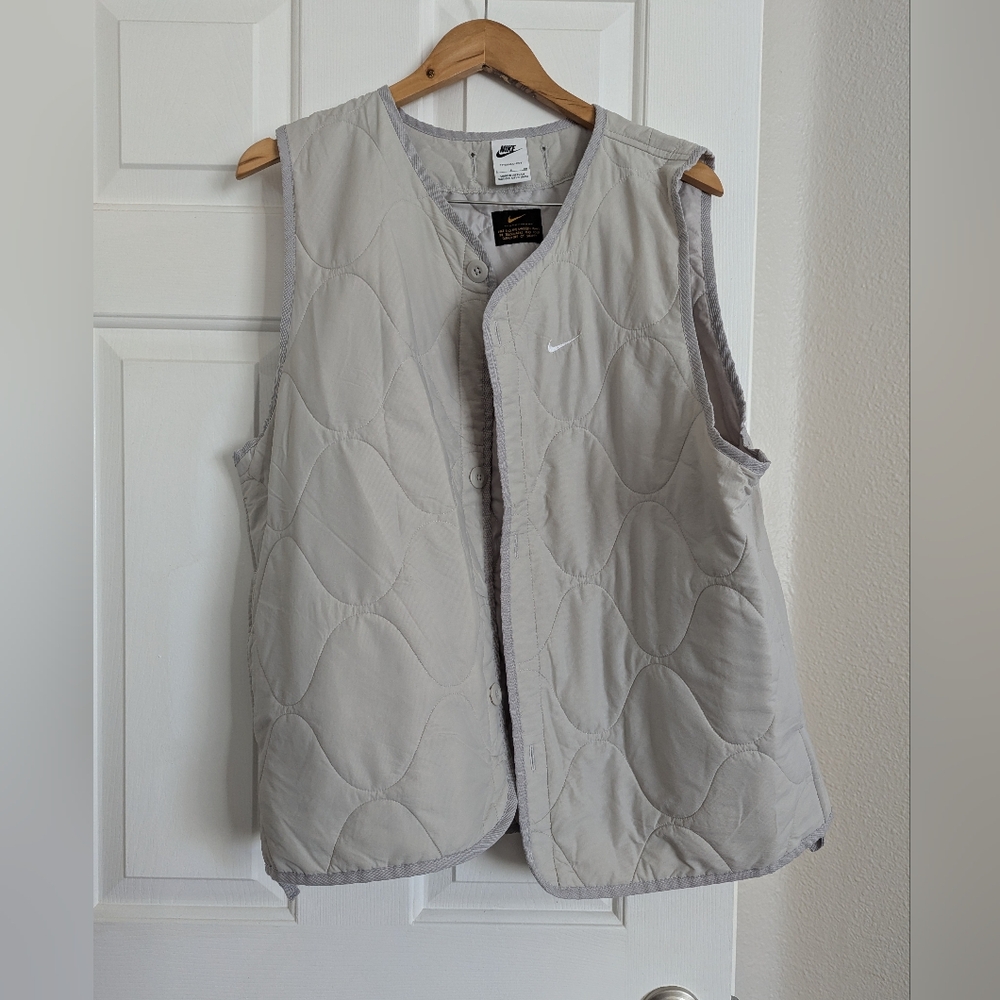 Nike Mens Gray Quilted Vest